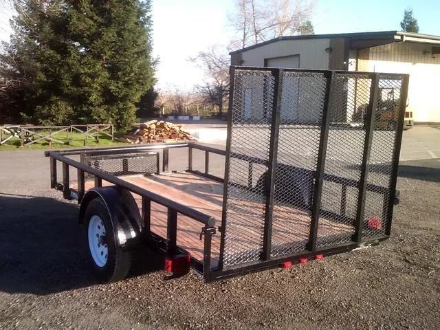 5.5 X 10 Carry-On Utility Pipe Top w/ Mesh Tongue Box Trailer