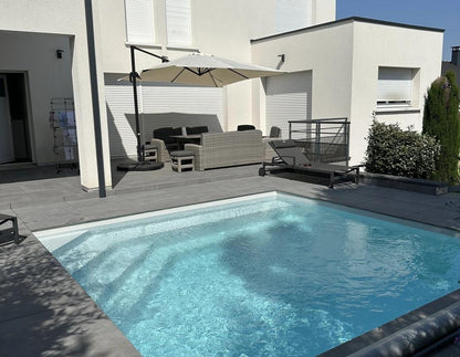 Piscine En Kit Béton Carré 4 X 4 M Luxe