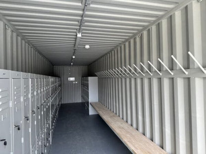 4 x 40′ high cube shipping containers
